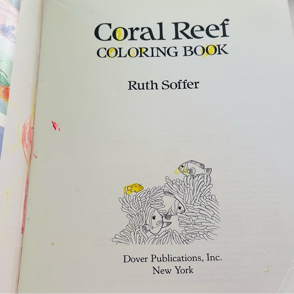 Dover Coloring Coral Reef 🪸🐠 Paperback Coloring Activity Book - Picture 2 of 9